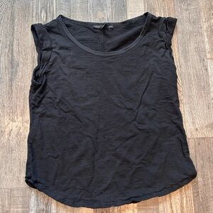 3/$20 White House Black Market Sleeveless Top